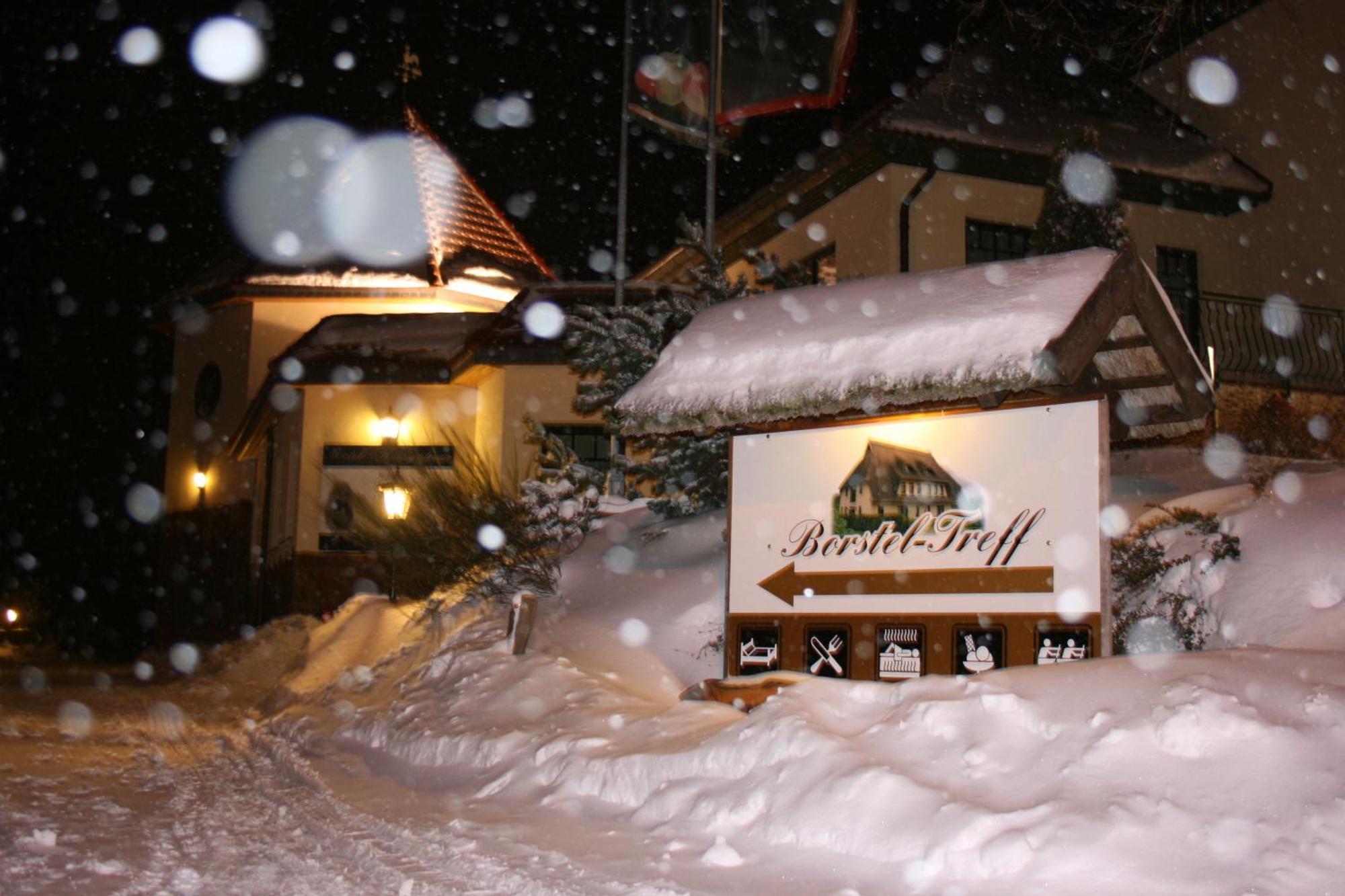Kur-& Landhotel Borstel - Treff Dabel エクステリア 写真