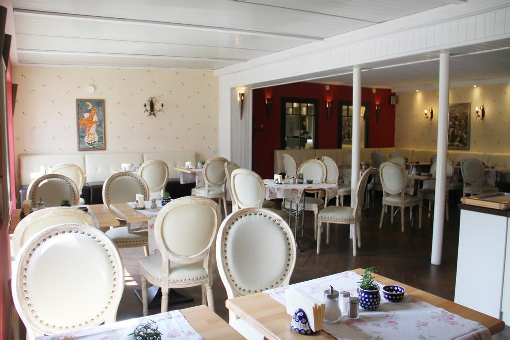 Kur-& Landhotel Borstel - Treff Dabel エクステリア 写真